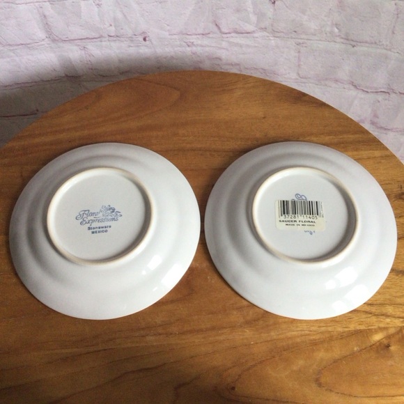 Vintage Floral Expressions Stoneware Cup and Saucers - Set of 2 - Picture 7 of 9